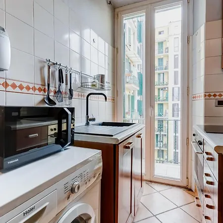 Apartment Historia Et Elegantia - Vicino Il Colosseo, Circo Massimo E Trastevere *