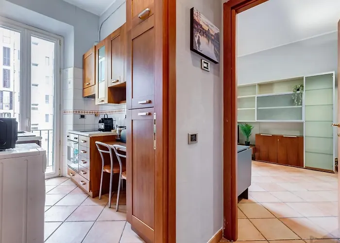 Apartment Historia Et Elegantia - Vicino Il Colosseo, Circo Massimo E Trastevere *